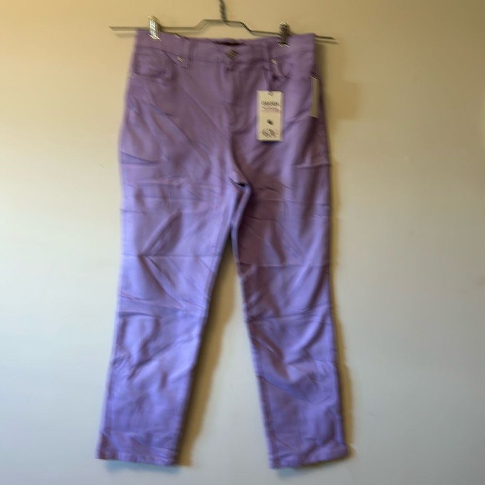 Gloria Vanderbilt Lavender Straight Leg Pants